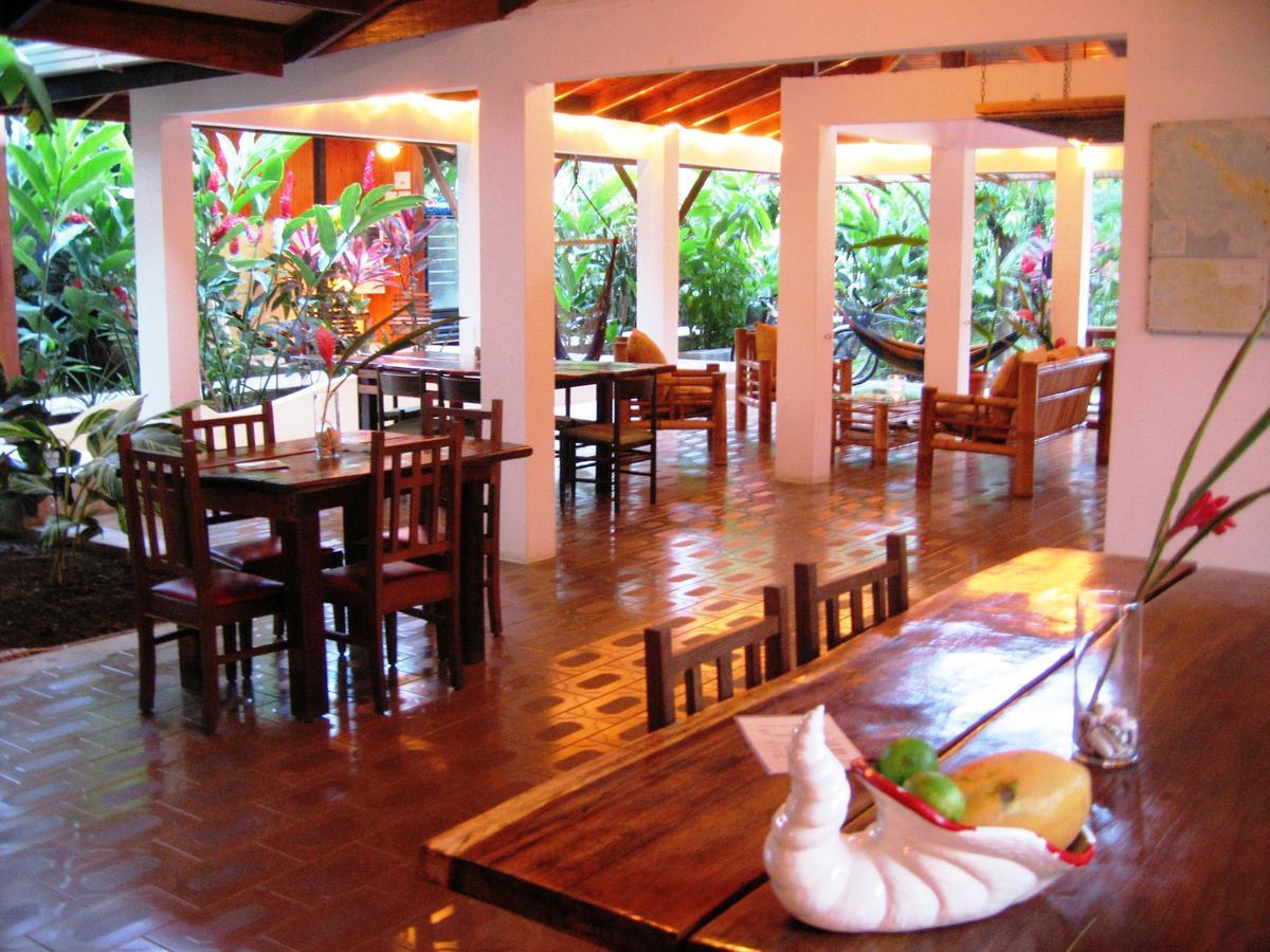 Hotel Pura Vida Puerto Viejo de Talamanca Exterior photo